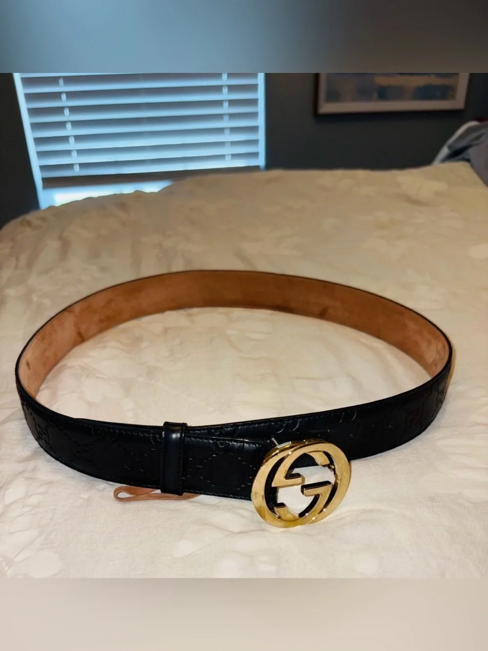 Gucci Black Leather Belt with Gold Double G Buckle